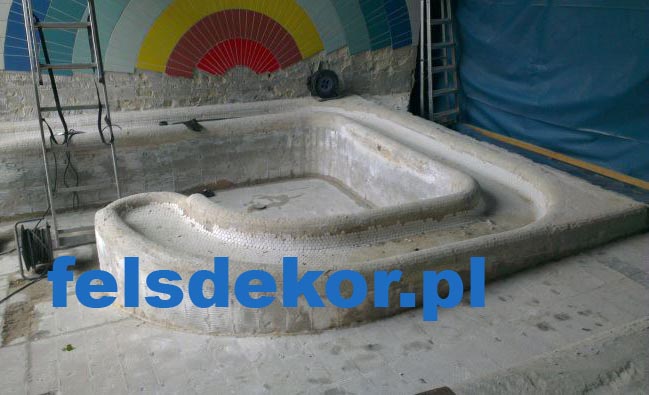 picture/Babybecken_Blaue_Lagune_kunstfelsen_sztuczne_skaly_dekoracja_basen_5.jpg