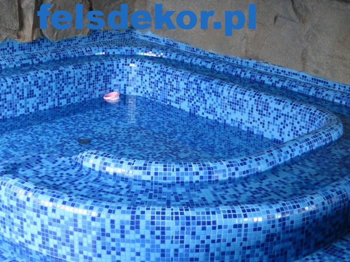 picture/Babybecken_Blaue_Lagune_kunstfelsen_sztuczne_skaly_dekoracja_basen_9.jpg