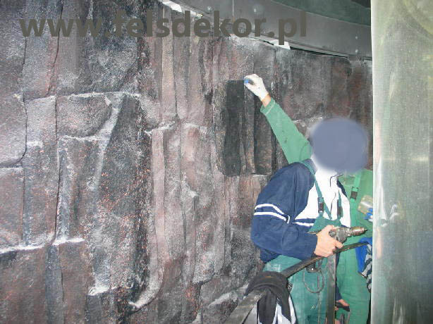 picture/akwarium_cylindryczne_aquaDom_Berlin_felsdekor_11.jpg