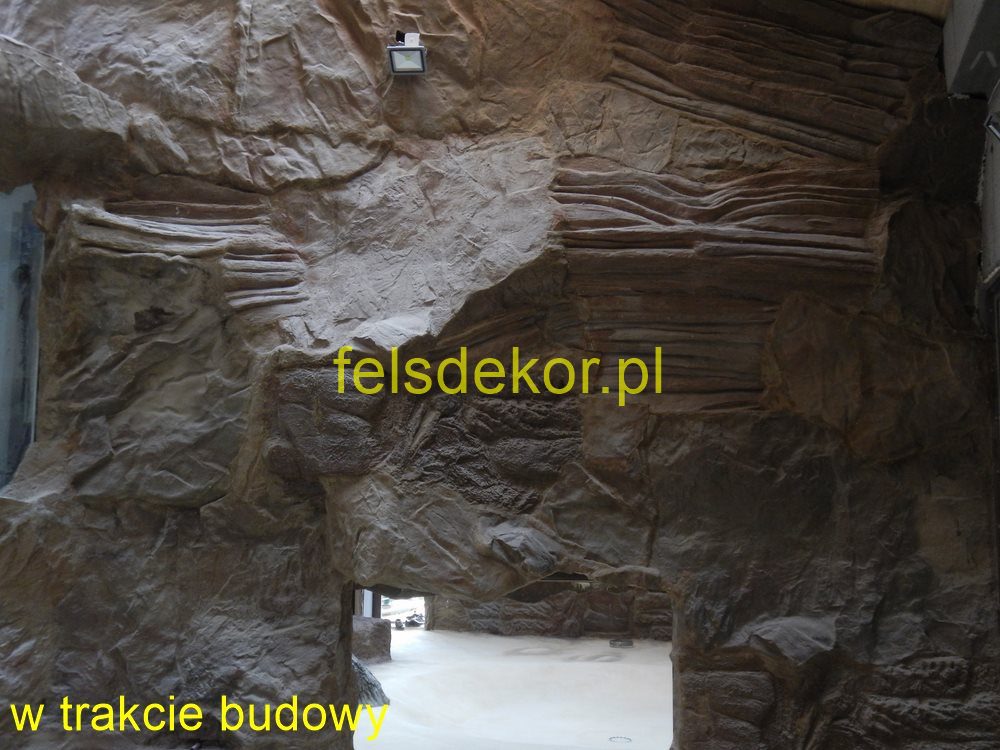 picture/felsdekor_5_dekorbet_copsa_kunstfelsen_decoflex_gdansk_zoo_lwy_31.jpg