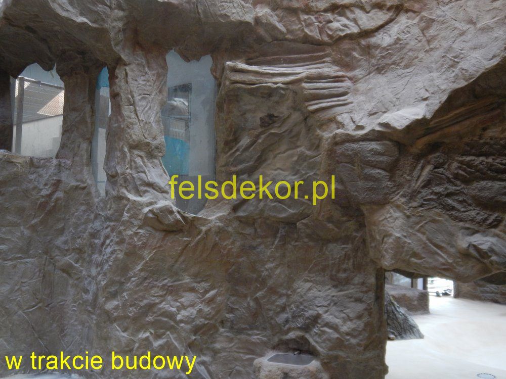 picture/felsdekor_5_dekorbet_copsa_kunstfelsen_decoflex_gdansk_zoo_lwy_32.jpg