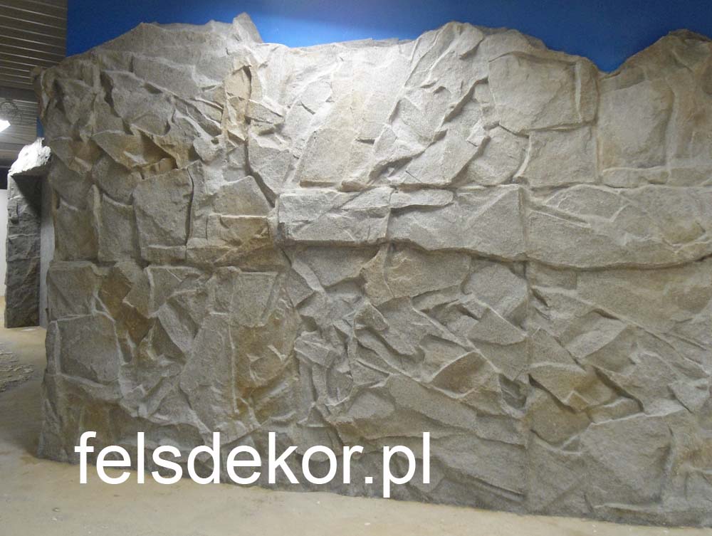 picture/offenburg_sklep_laden_felsdekor_sztuczne_skaly_kunstfelsen_1.jpg