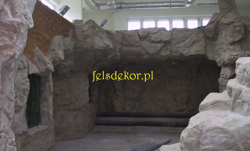 picture/zoo_warszawa_szympansy_sztuczne_skaly_felsdekor_w_5.jpg