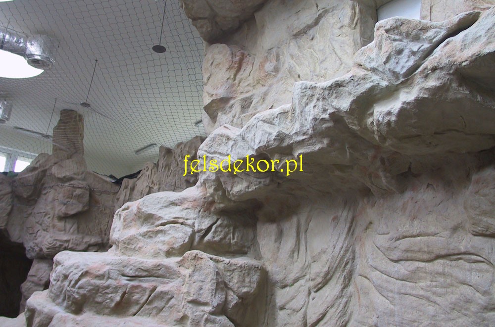 picture/zoo_warszawa_szympansy_sztuczne_skaly_felsdekor_w_6.jpg