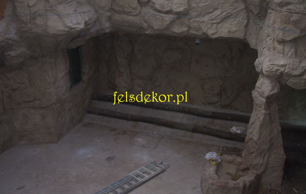picture/zoo_warszawa_szympansy_sztuczne_skaly_felsdekor_w_8.jpg